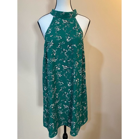 Lulus Dresses & Skirts - Lulu’s Floral Halter Dress size XL EUC